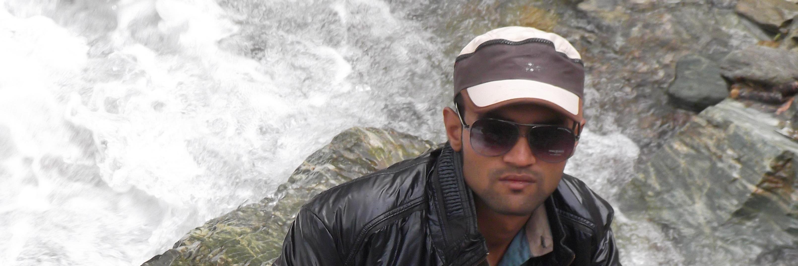 waleedhashmi99's profile banner image