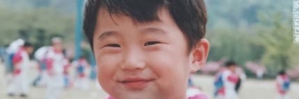 livihwang's profile banner image