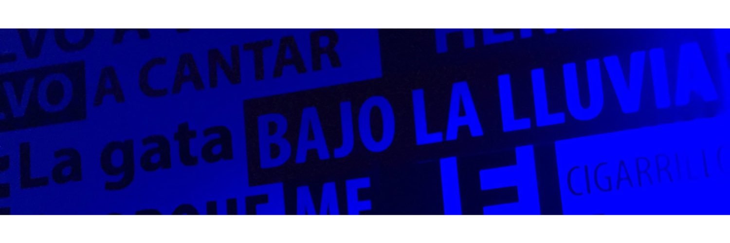 La gata bajo la lluvia~🌸 banner