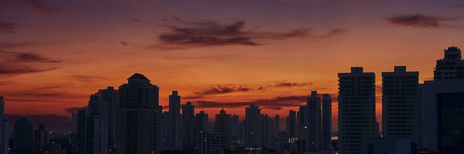 leonparra_'s profile banner image
