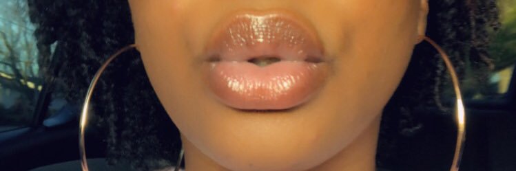 Ariee 💙 April 6th 🎂♈️ banner