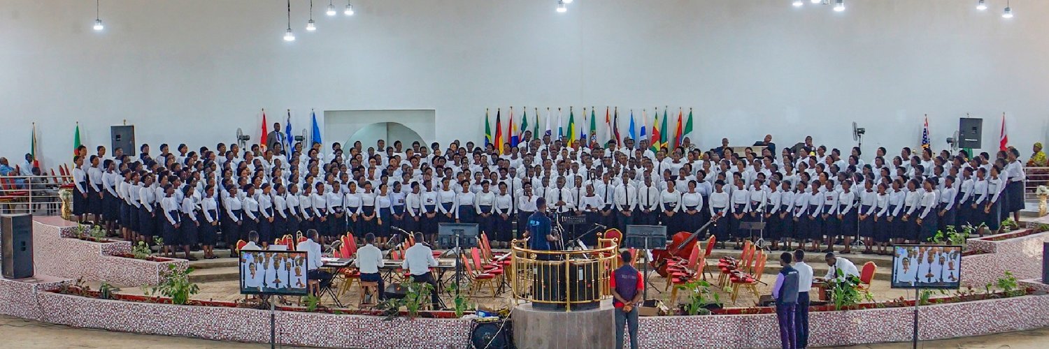 dclmcrs's profile banner image