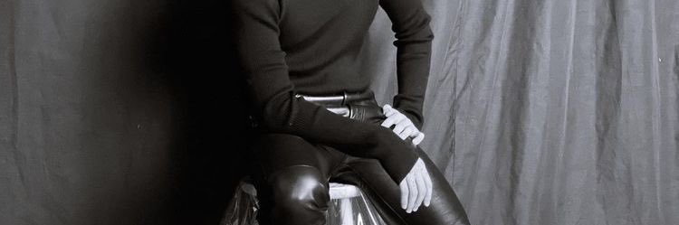 ༒ banner