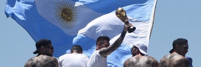 MailenRomanoo's profile banner image