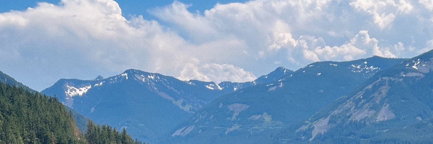 iseabel's profile banner image