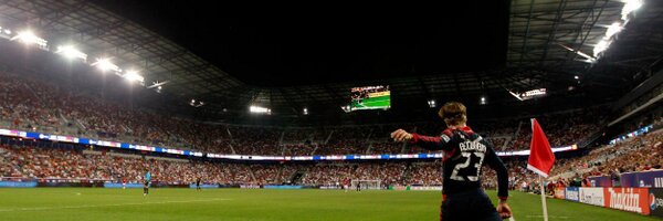 IamMoon7 Profile Banner