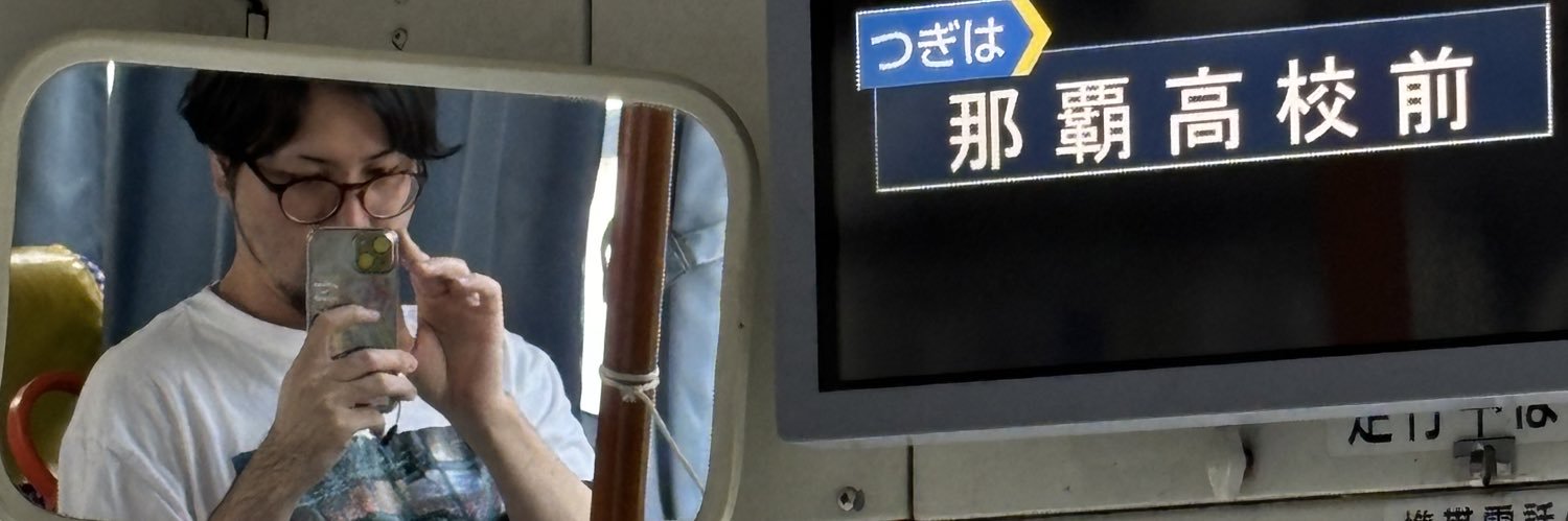 zutwo's profile banner image
