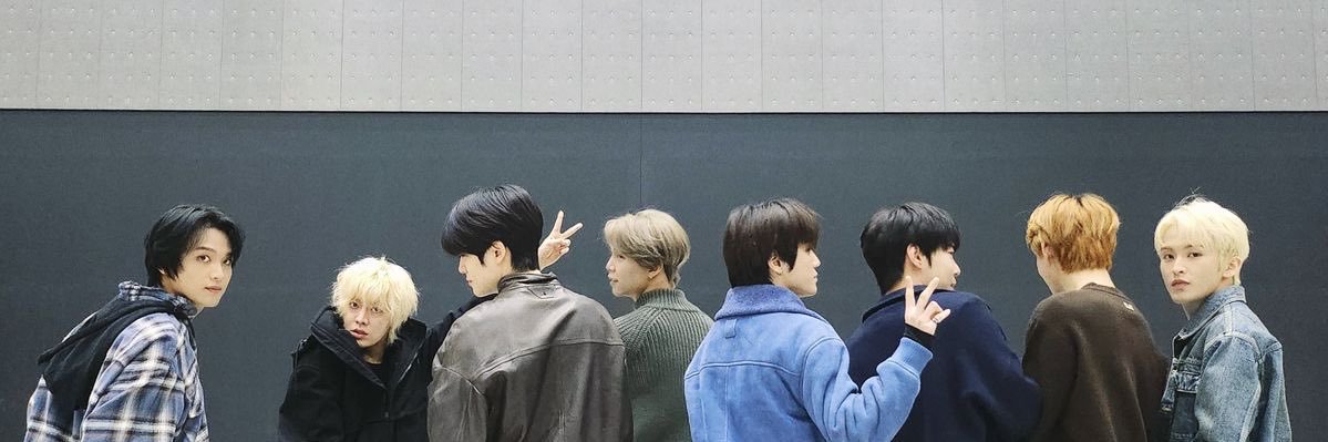𐔌apsr.⁺ banner