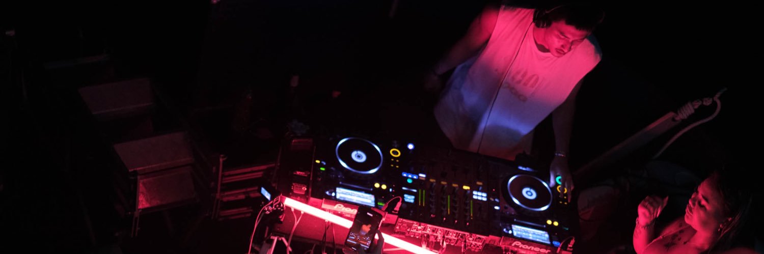 _nuttnaii's profile banner image