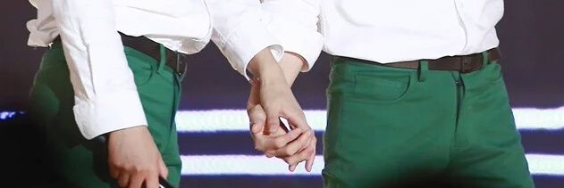 입술 banner