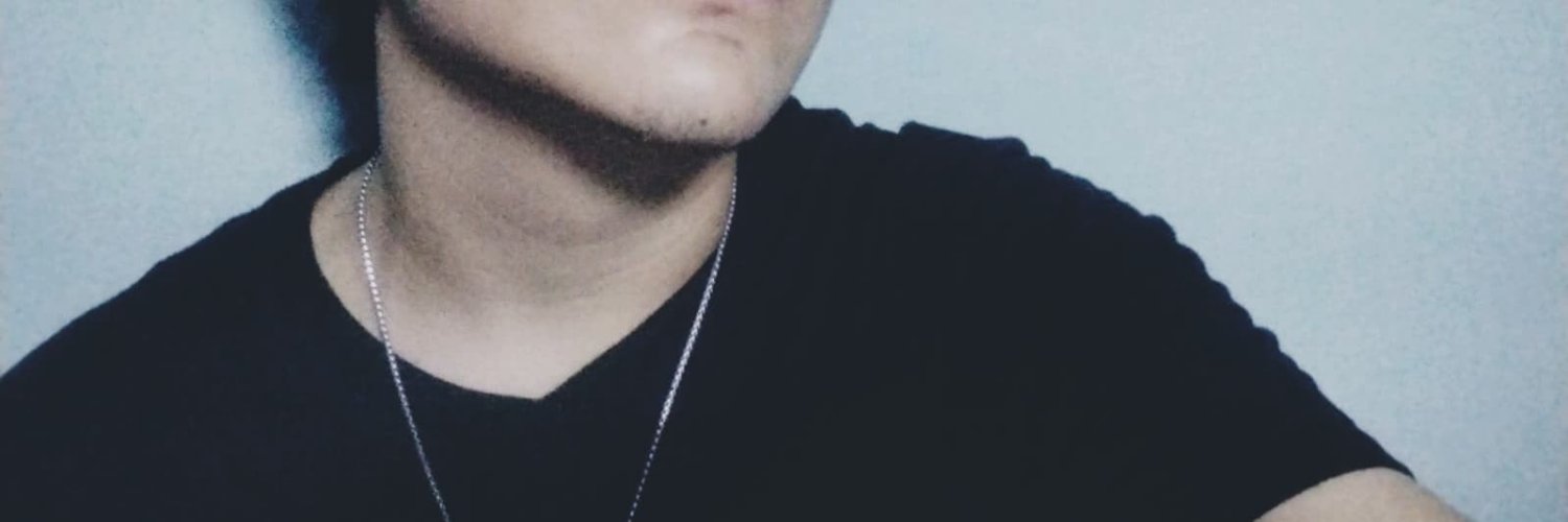 Maxoo61034944's profile banner image