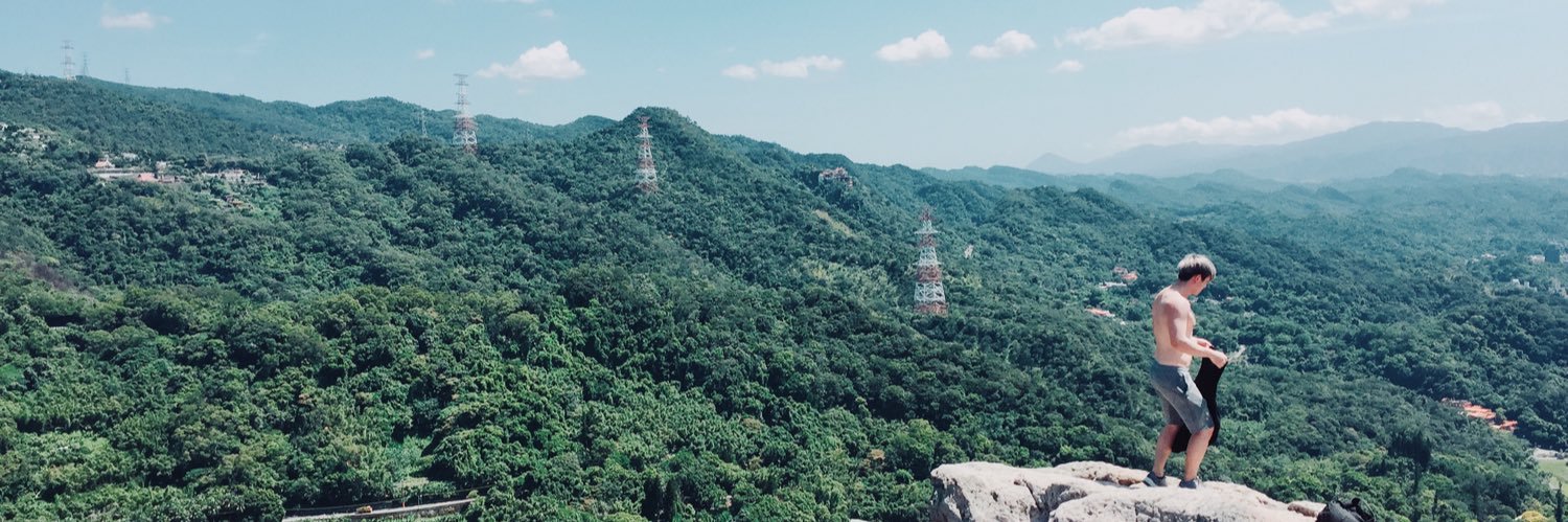 yuwei710's profile banner image