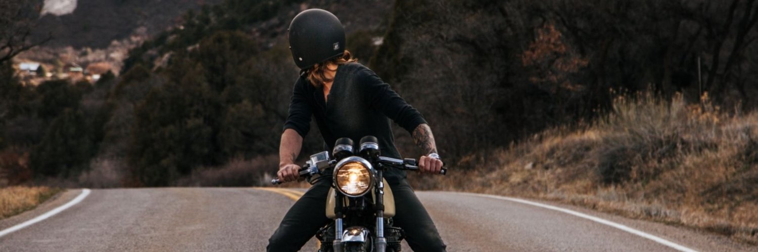 AdvisorHelmets's profile banner image