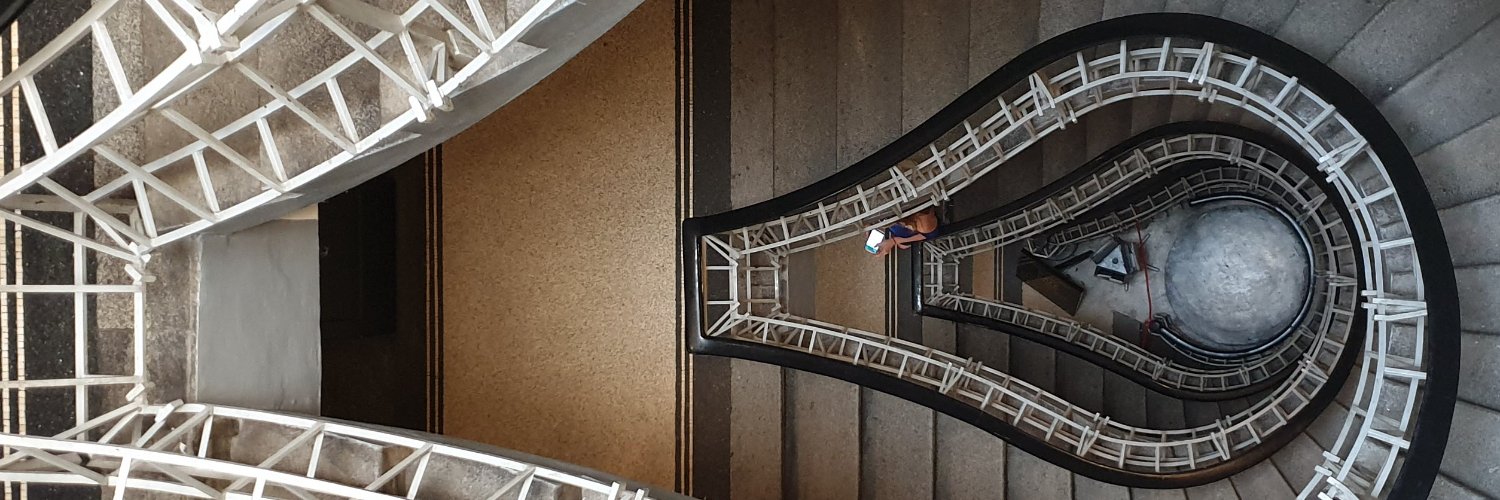 Уравнобешеная banner