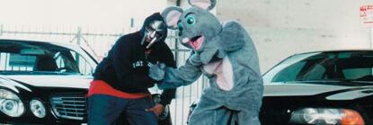 wiz-mouse trying to get wiz-cheez banner