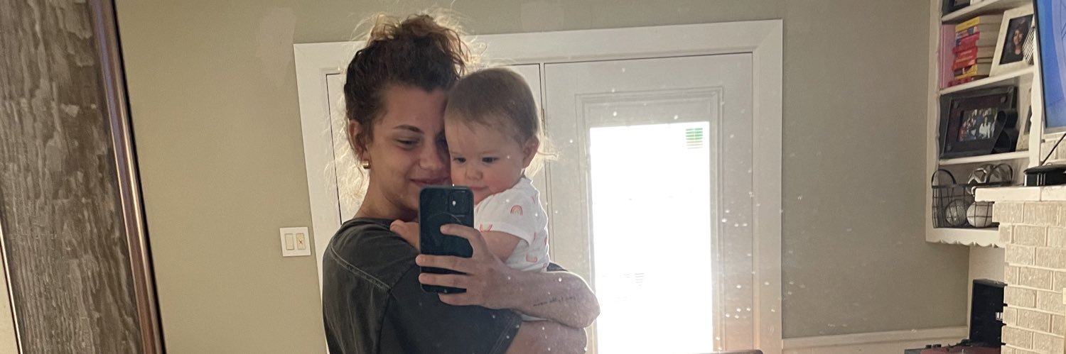 taryncottter's profile banner image