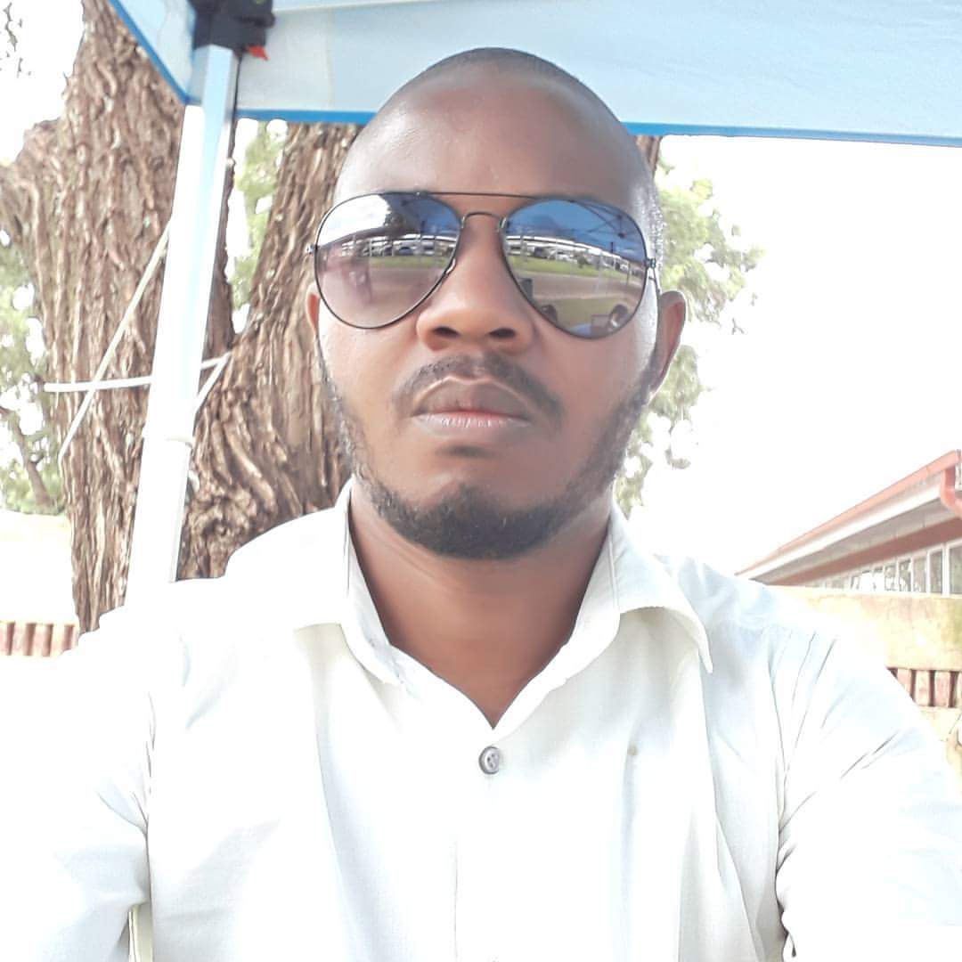 🦍Silverback 🦍Thembu Mtsweni banner