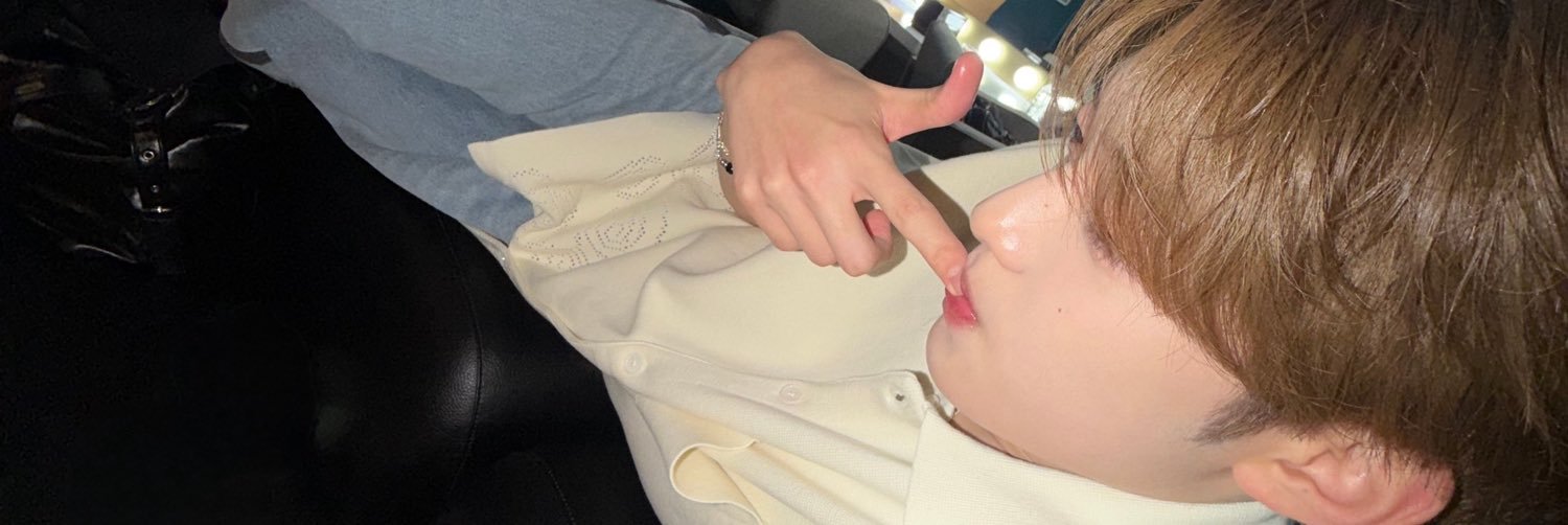 hyeonuls's profile banner image