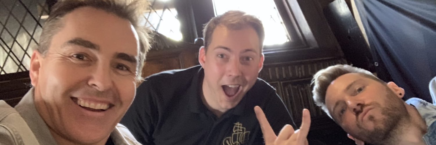 Garyofoz's profile banner image