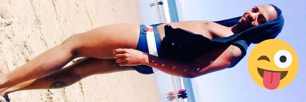 •M O L E L E K I• banner