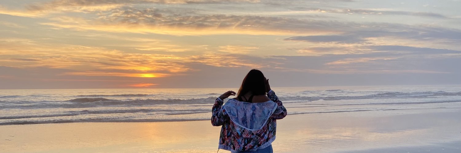 AmandaVak's profile banner image