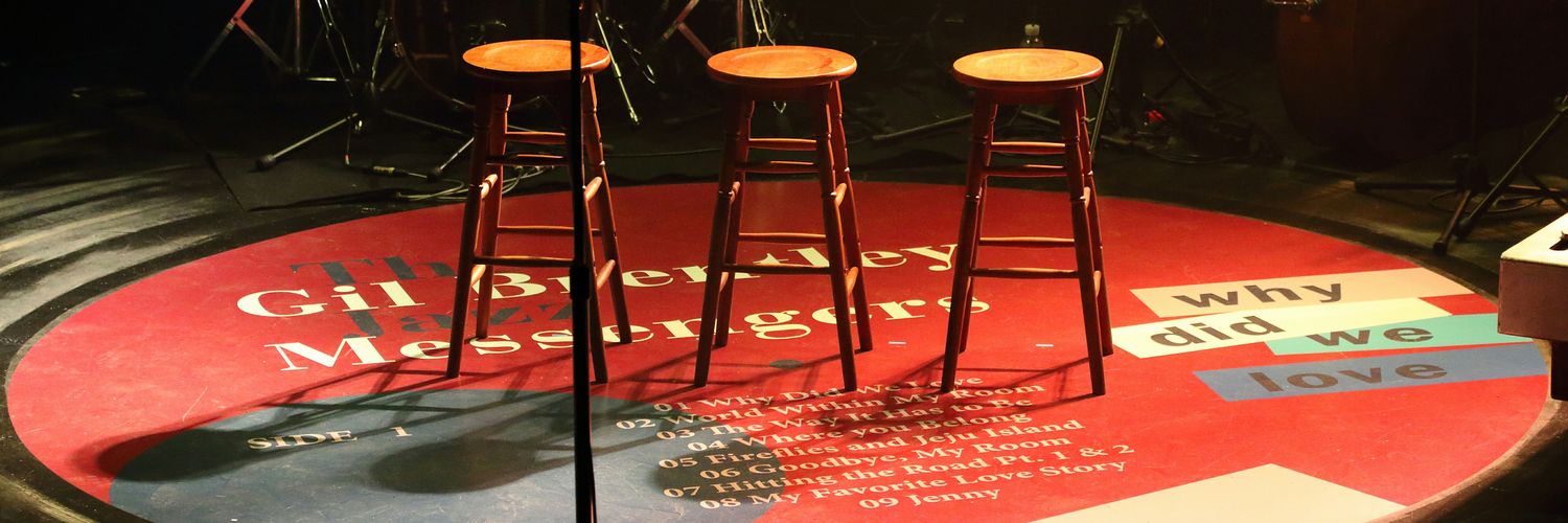 𝑆𝑜𝑜𝑚𝑀𝑒𝑚𝑜𝑟𝑦 banner