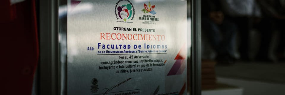 uabjoidiomas's profile banner image