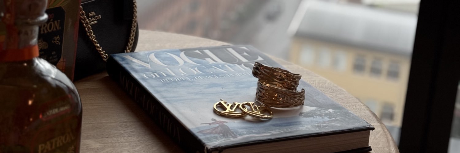 444love___'s profile banner image