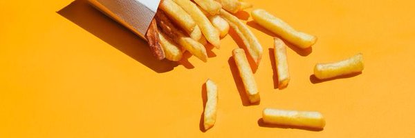 ณอชอ 🍟 Profile Banner