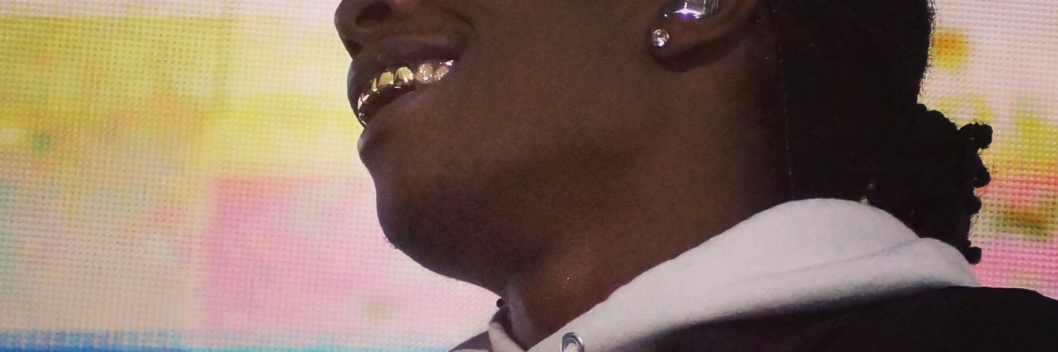 Neal McLennan banner