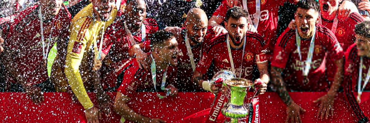 WEIRD.xo😮‍💨 banner