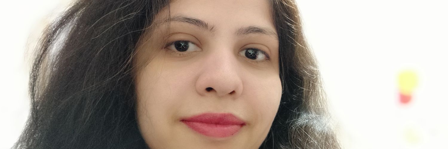 monaleeka's profile banner image