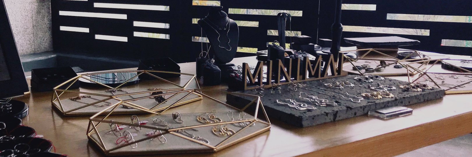 mxminimal's profile banner image