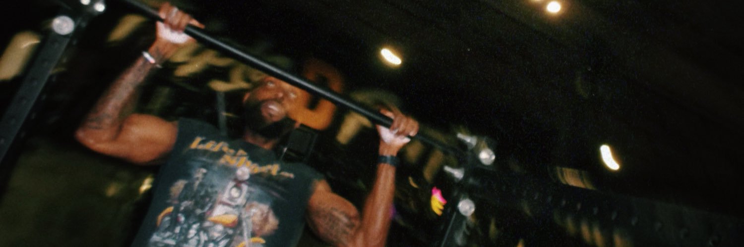 J banner