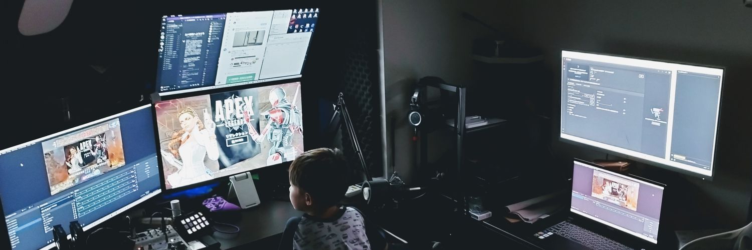 ケイツ/CATES banner