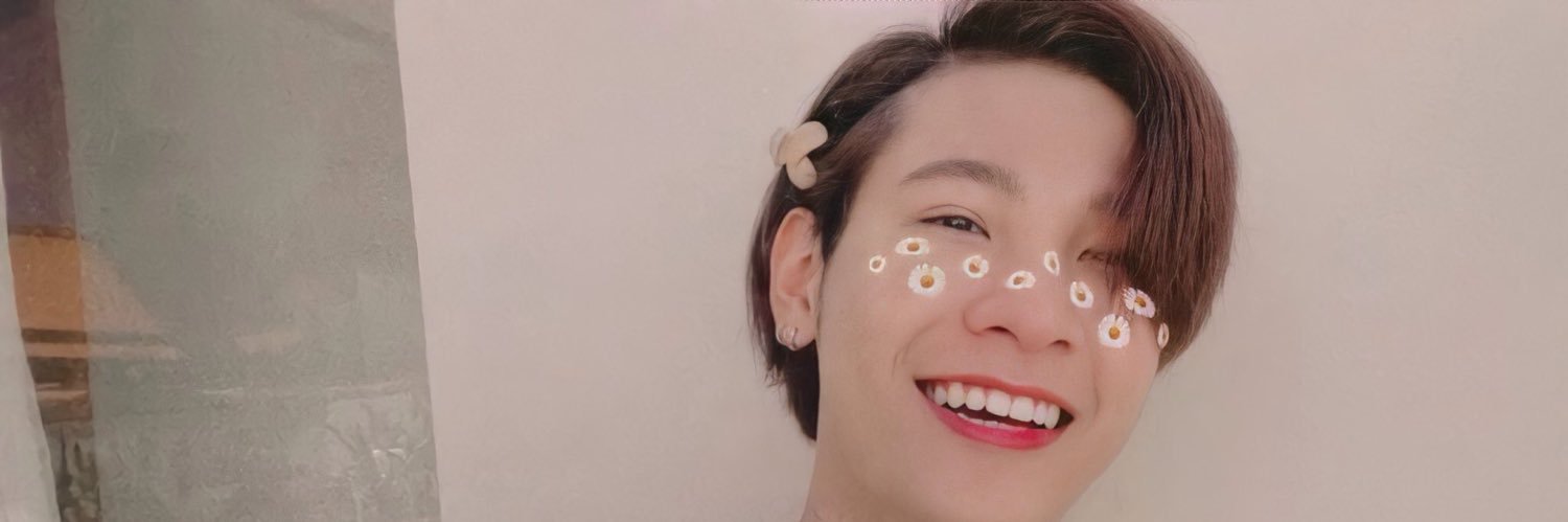 tthaiwants's profile banner image