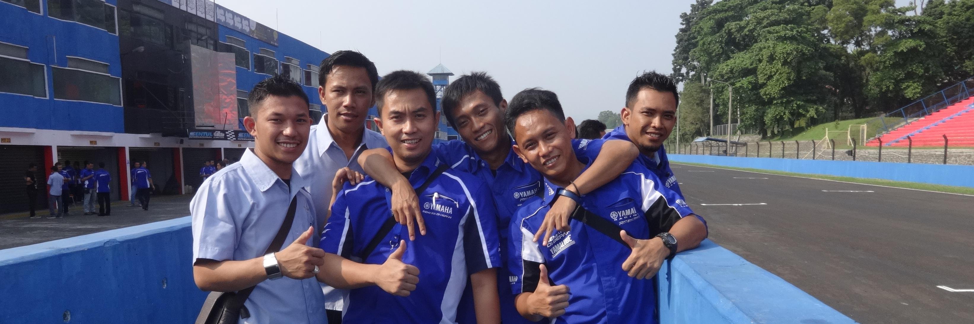 a_idduy's profile banner image