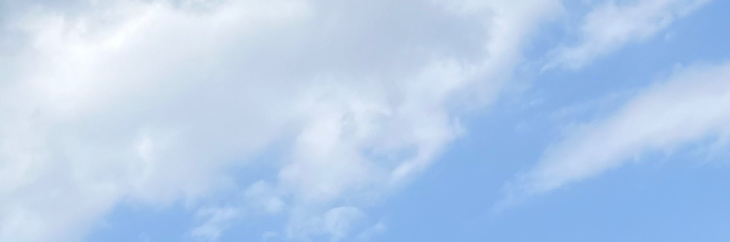 𝐌 banner