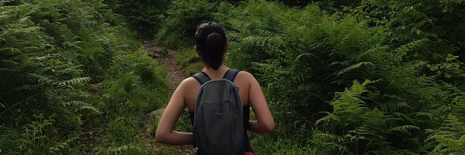 Emma_Mengual's profile banner image