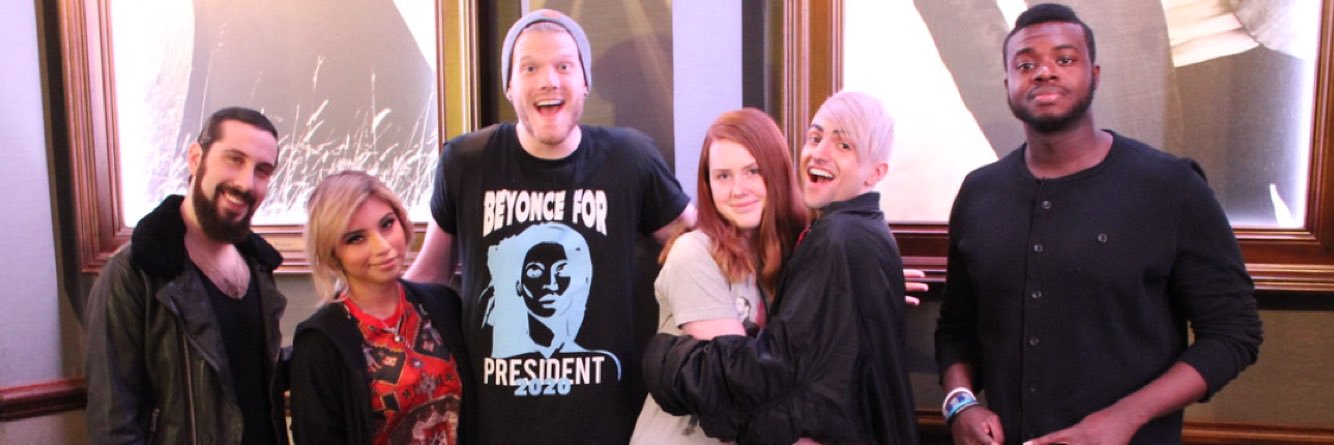 SazzyGrassi's profile banner image