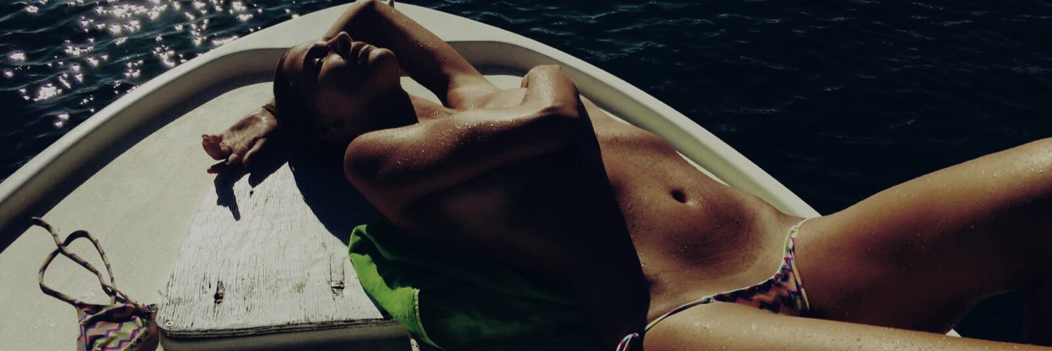 laura sanchez lopez banner