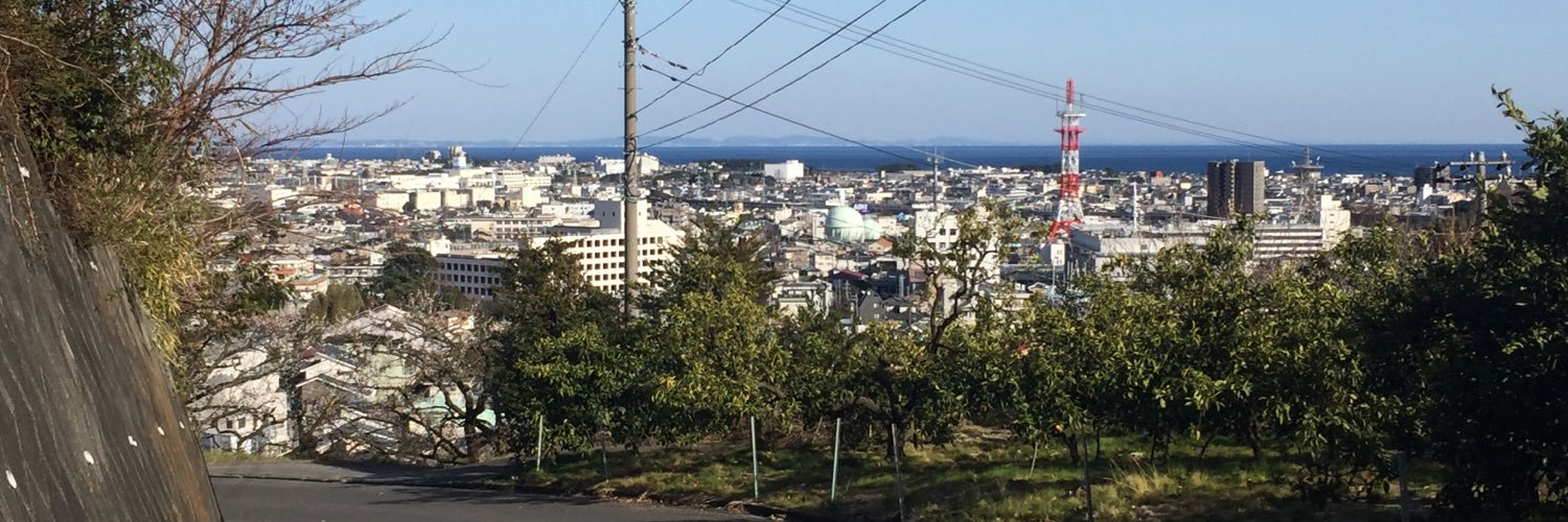 コムコム banner