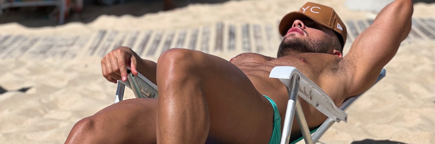 b_tiiago's profile banner image