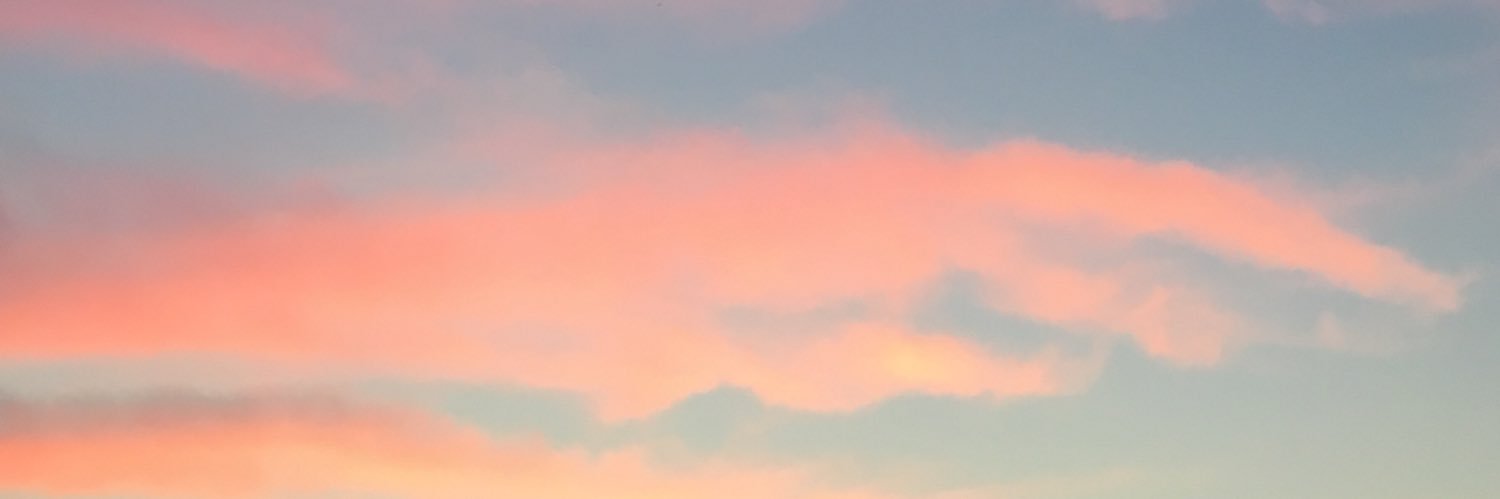 u_m_fl's profile banner image