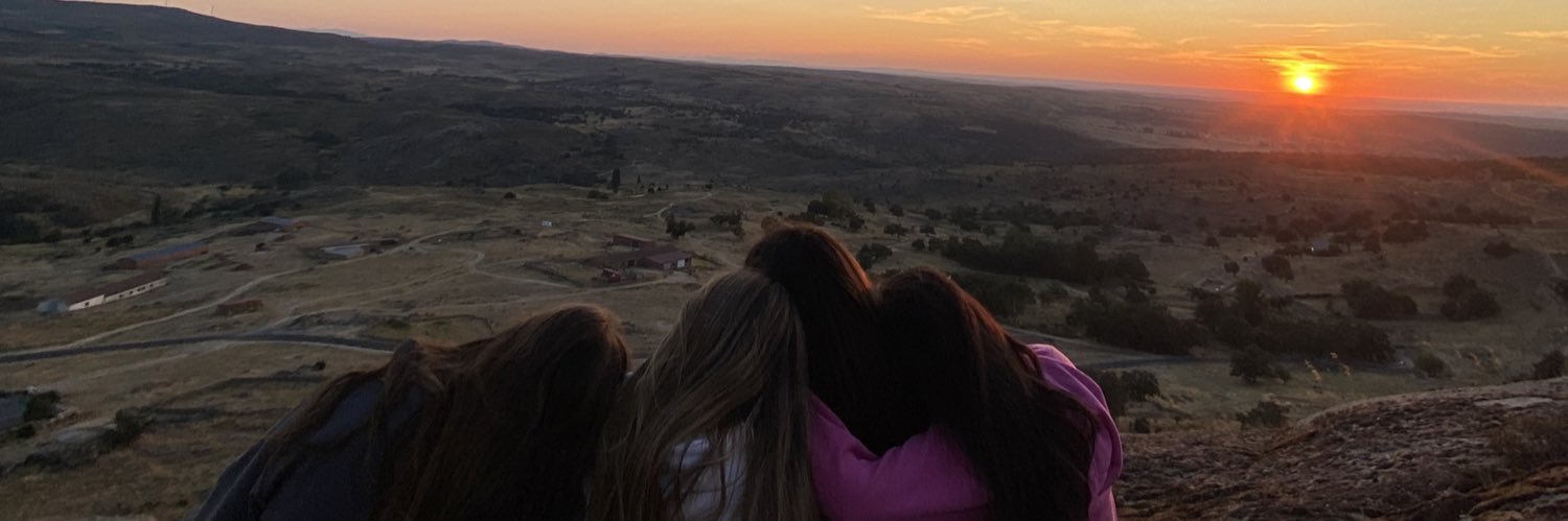 andreajjmnzz's profile banner image