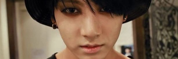 helloymomo's profile banner image