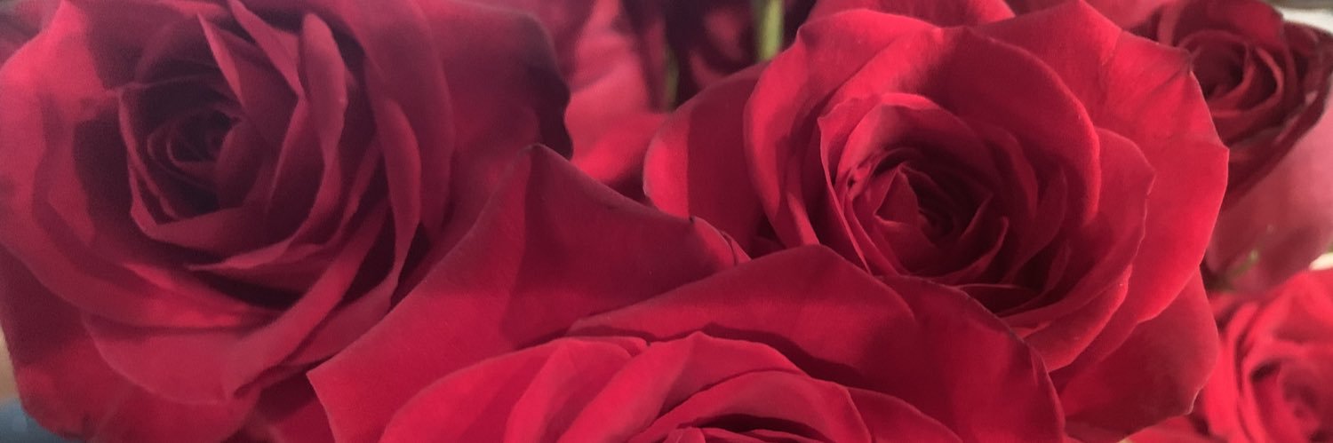 Dee E💋 banner