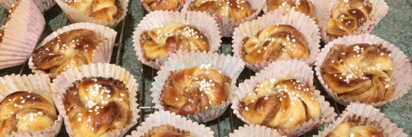 howdoyoufika Profile Banner