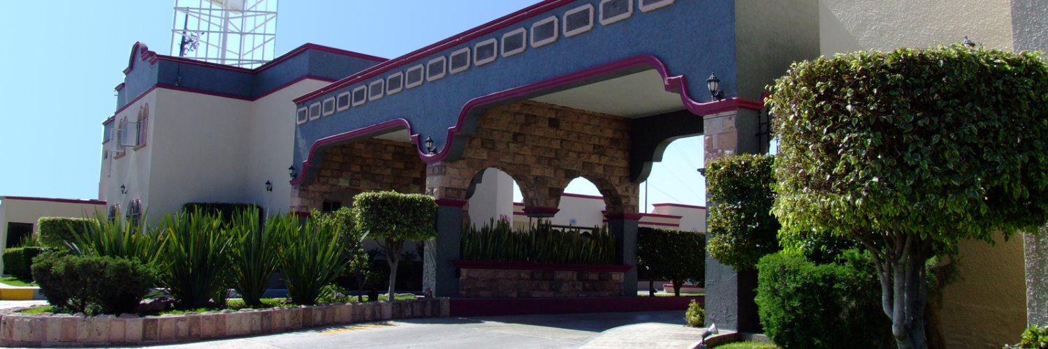 Motel Dos Mil banner