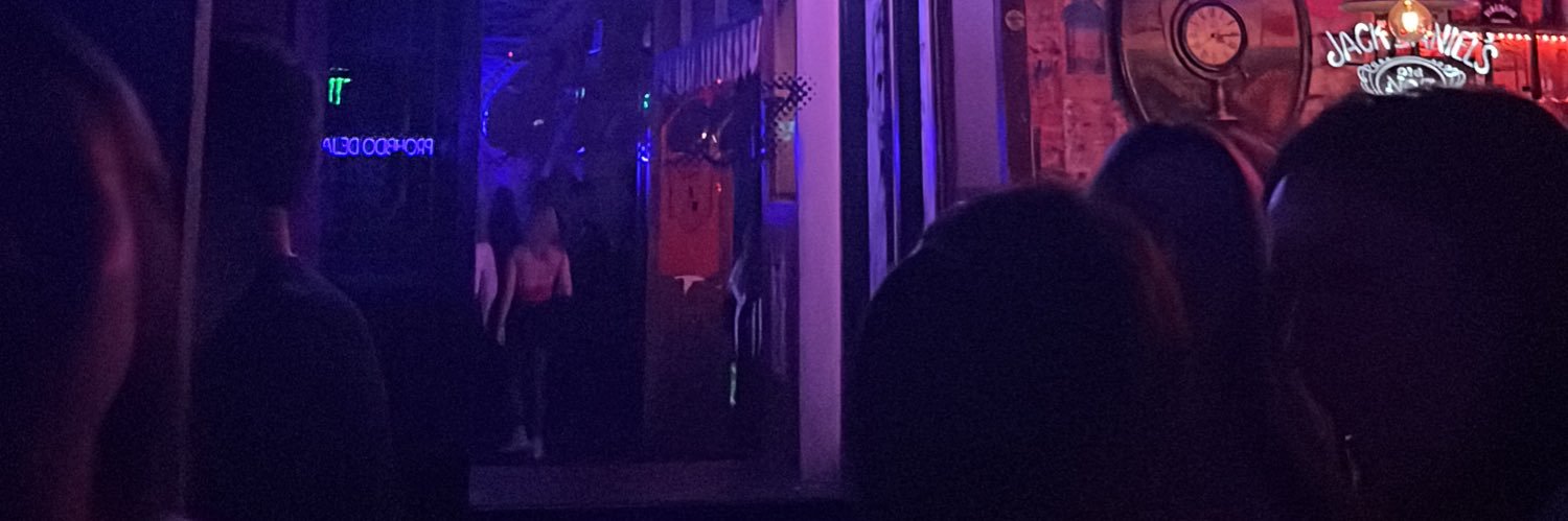 luuciapv__'s profile banner image